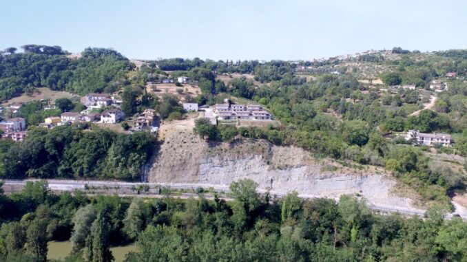La Giunta Ferdinandi si loda delle opere dell’Amministrazione Romizi