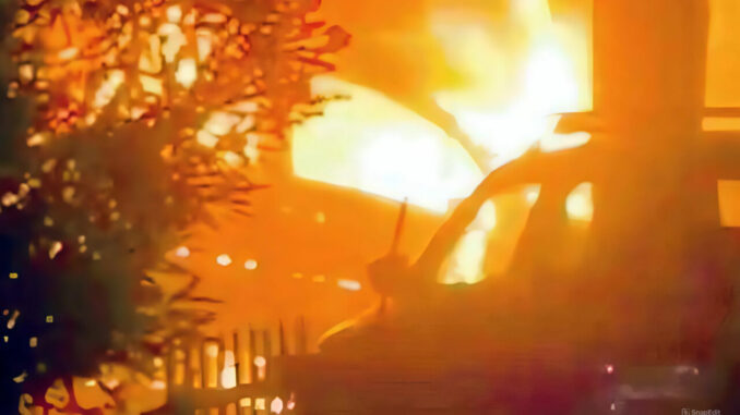 Auto incendiata nella notte a Spoleto: si sospetta un atto doloso