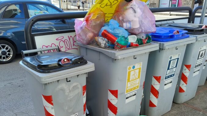 Raccolta rifiuti riorganizzata con nuovo modello Tris a Perugia
