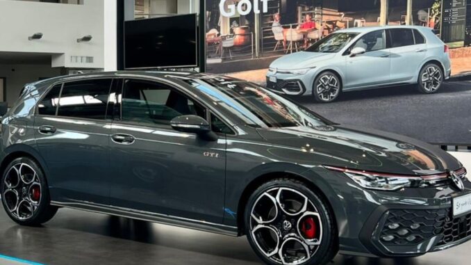 Raduno Golf a Perugia: 40 modelli, debutta la GTI 8.5