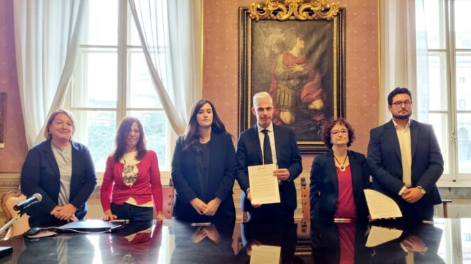 Anci e Comuni capofila: sottoscritto documento tutela minori