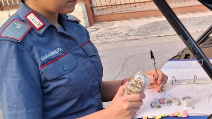 23enne ruba una bici, in casa aveva droga, arrestato dai Carabinieri
