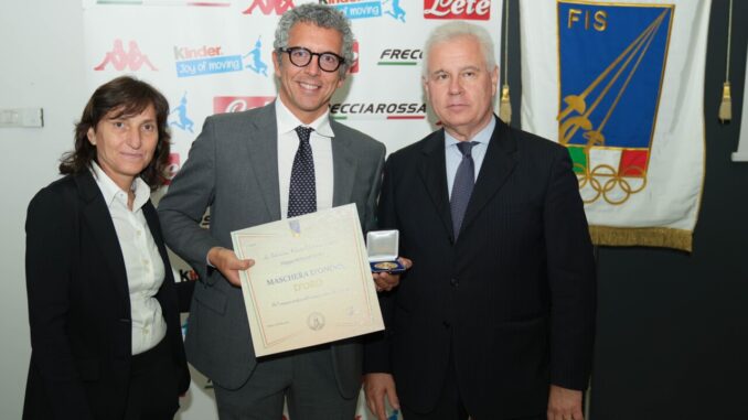 Il maestro Romagnoli premiato con la Maschera d'Oro