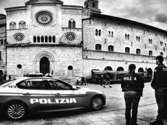 Arrestato spacciatore a Foligno: cittadino tunisino in manette 