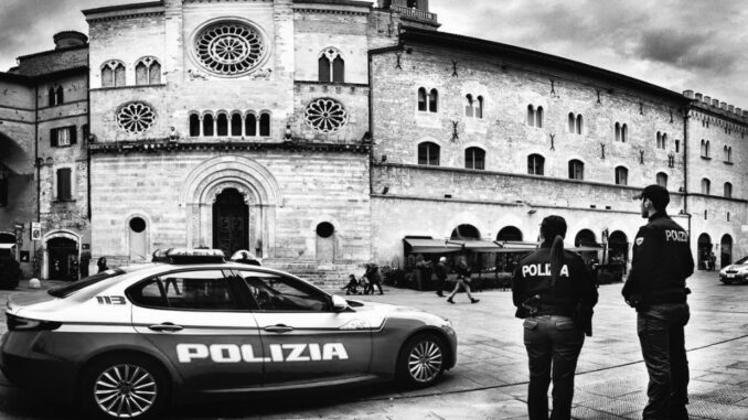 Arrestato spacciatore a Foligno: cittadino tunisino in manette 