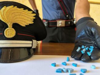 MDMA, ketamina e francobolli LSD aveva droghe 30enne arrestato 
