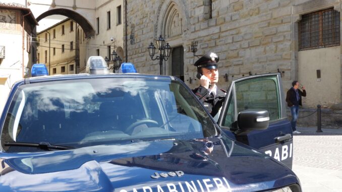 Città di Castello: aggredisce familiari oppone Carabinieri, arrestato