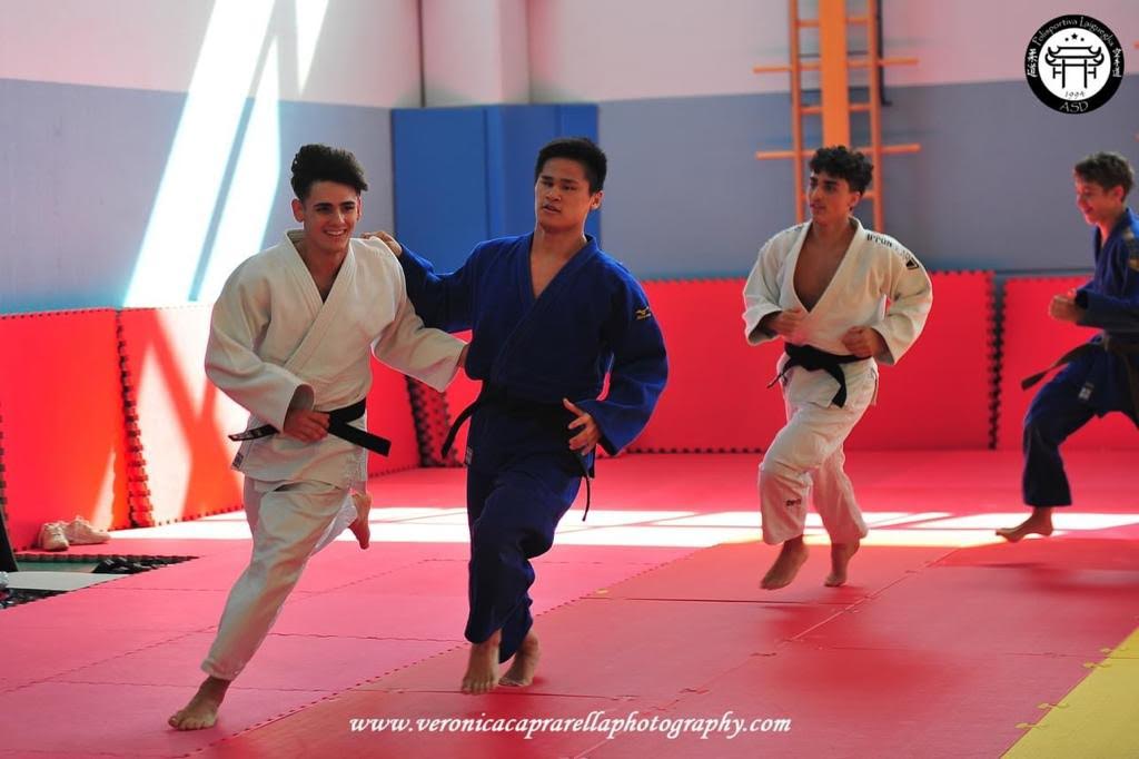 Dongdong Paolo Camanni racconta la sua storia a Terni