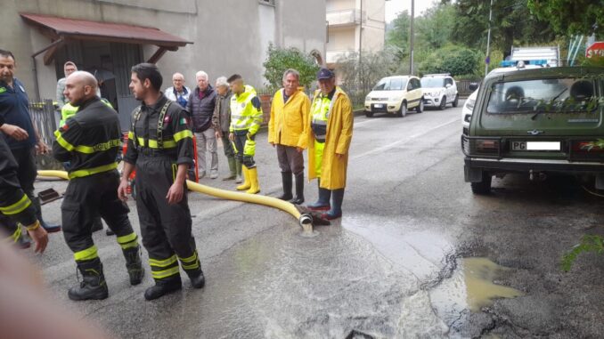 Frane e allagamenti nelle zone di Montone e Ponte Pattoli