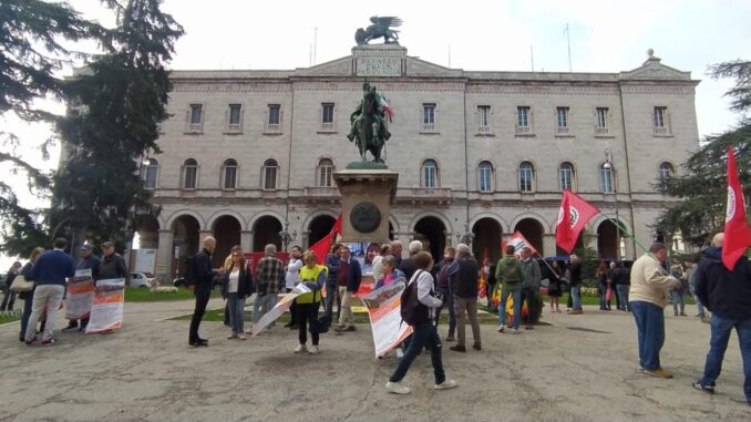 Manifestazione a Perugia per sanità: il COSP protocolla documento