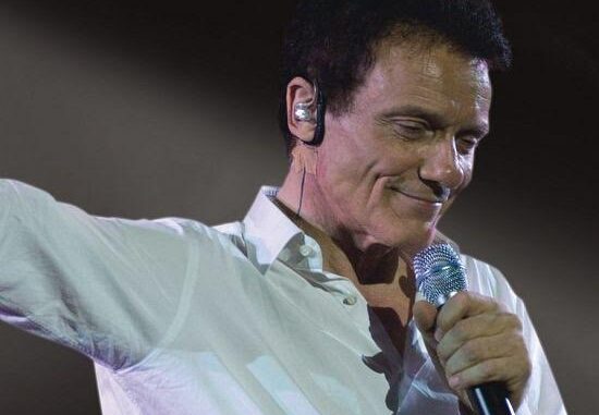 Rimasti pochi biglietti per il concerto di Massimo Ranieri
