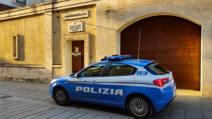 Stalking a 17 anni: minacce e insulti all'ex fidanzata