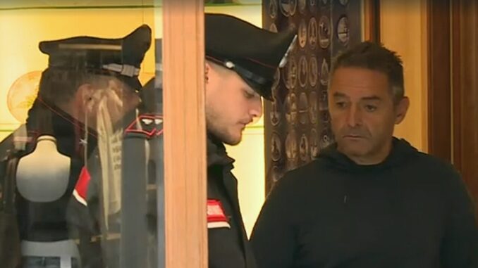 Rapina in gioielleria a Perugia, indagini in corso sui sospetti