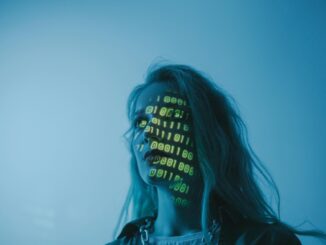 Giovani e rete: prevenire i rischi online 