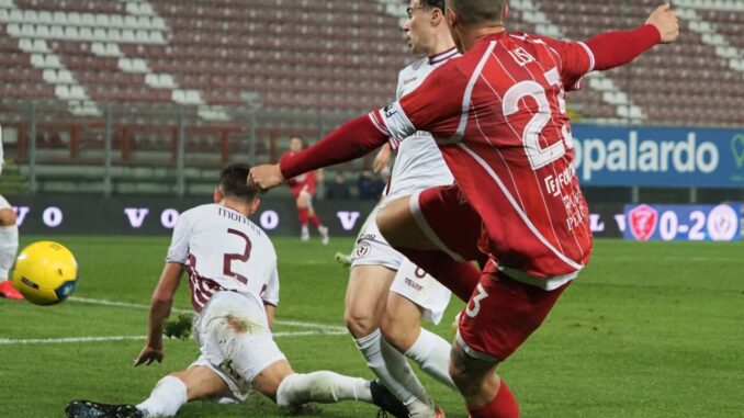 Perugia ad Arezzo per il derby senza tifosi al seguito