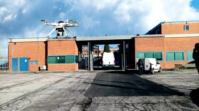Detenuto si toglie la vita a Terni, allarme in Umbria