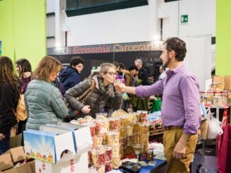 Parole chiave: sostenibilità, ambiente, energia, bambini, laboratori, shopping, inclusione, agricoltura