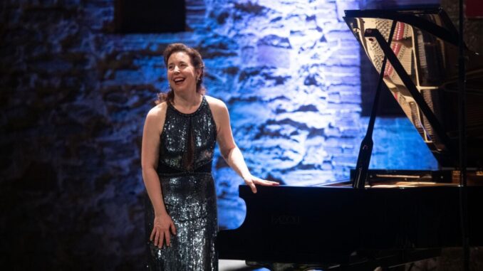 Angela Hewitt, piano recital al Teatro del Pavone 