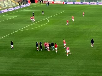 La partita di solidarietà al Renato Curi tra ex calciatori e attori