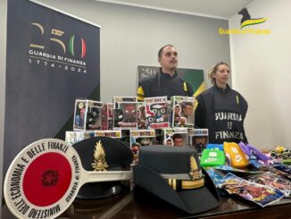 Sequestrati oltre 10.000 prodotti contraffatti a Città di Castello 