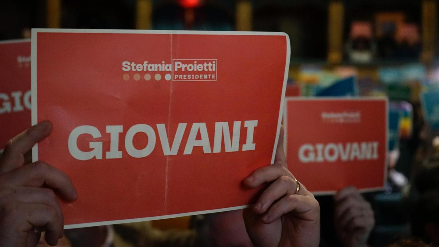Proietti incontra i giovani: “Costruiamo insieme il futuro”