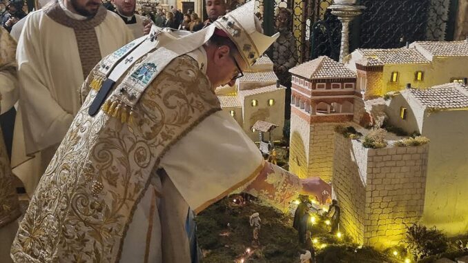 L’omelia di Natale arcivescovo Ivan Maffeis: riscoprire l’identità