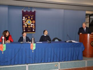 Premiati i giovani artisti del concorso "Un poster per la pace" 