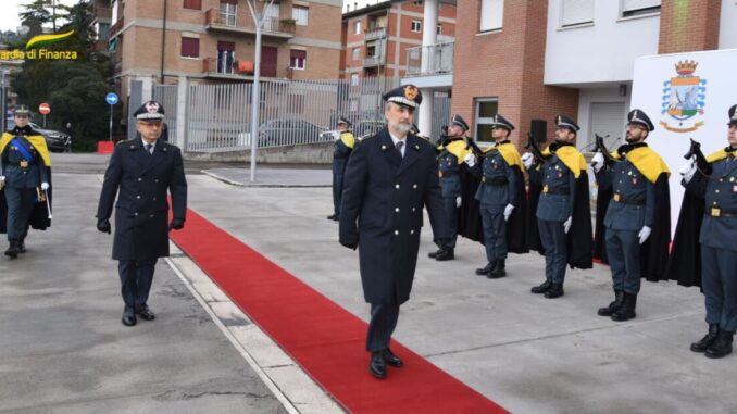 Visita del Generale Gibilaro al Comando Regionale Umbria