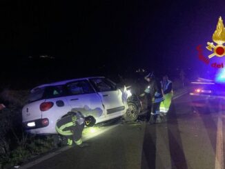 Scontro tra auto sulla Pievaiola a Mugnano: tre feriti
