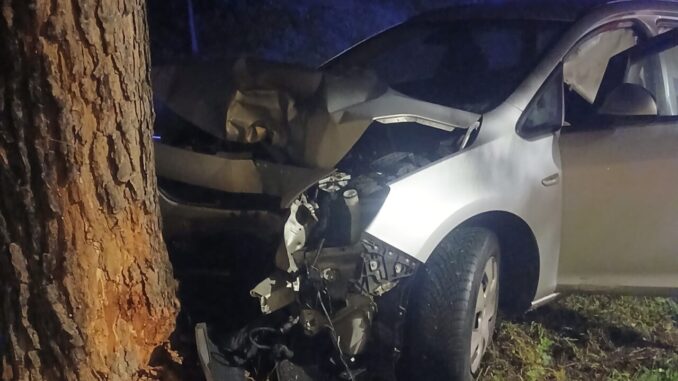 Auto contro albero a Terni, 60enne ricoverato 
