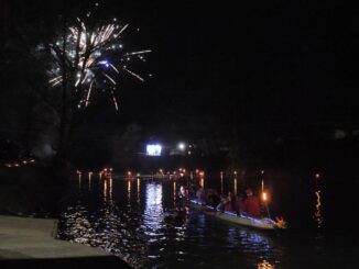 Natale in Canoa sul Tevere: Un Evento Unico di Solidarietà e Sport
