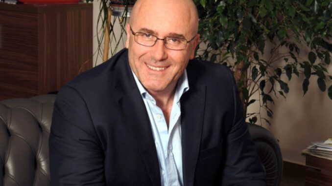 Mascia (AVS) dichiara: Bandecchi è il nostro portafortuna