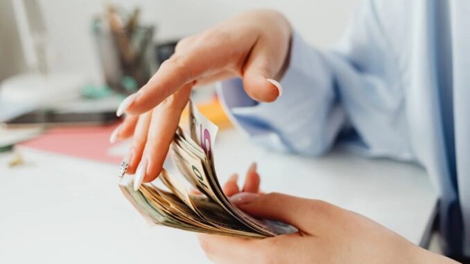 UniCredit lancia la sedicesima edizione di "1 voto, 200.000 aiuti"