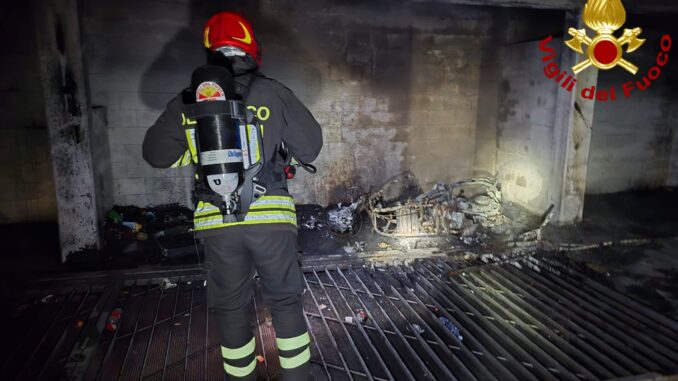 Allarme per incendio in un garage sotterraneo a Terni