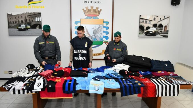 GDF Viterbo: Ingente Sequestro di Merce Contraffatta