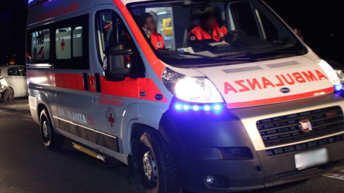 Grave incidente a Papiano, tre feriti nello scontro frontale