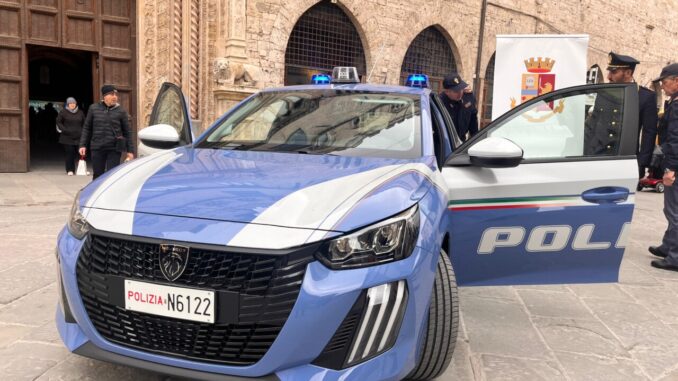 Presentata a Perugia la nuova Peugeot e-208 elettrica
