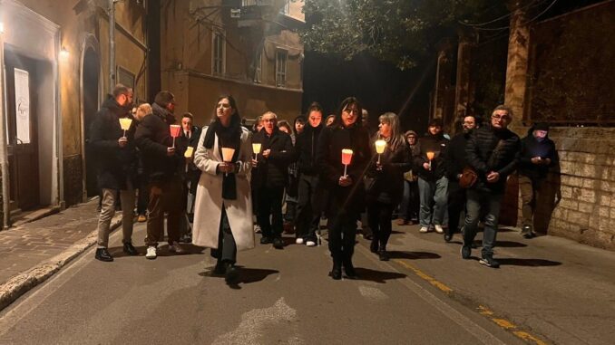 Perugia ricorda Andrea Prospero: fiaccolata e appello all'unità