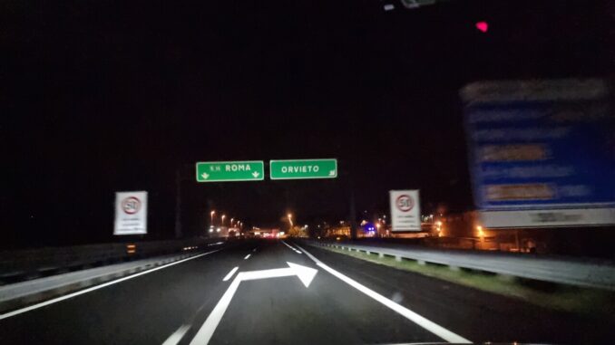 A1: chiuse Attigliano e Giove Est nella notte tra 8 e 9