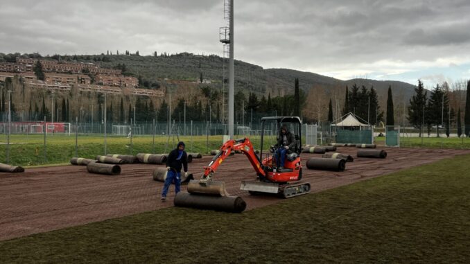 Iniziati i lavori al campo sintetico del centro sportivo "P. Rossi"