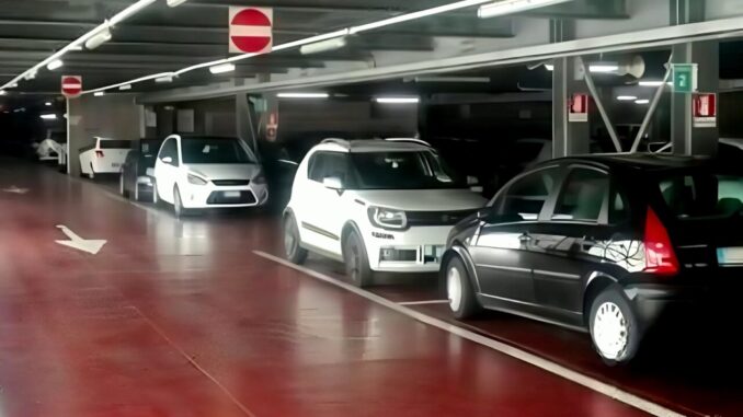 Un'aggressione in pieno centro storico, l'ennesima e scatta la paura
