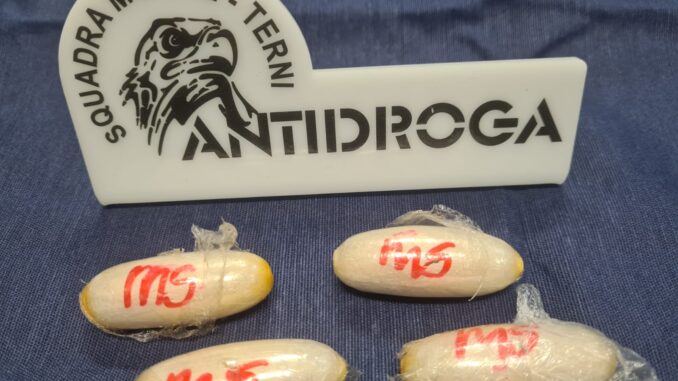 Arresto per spaccio di droga: uomo fermato dalla Polizia di Stato