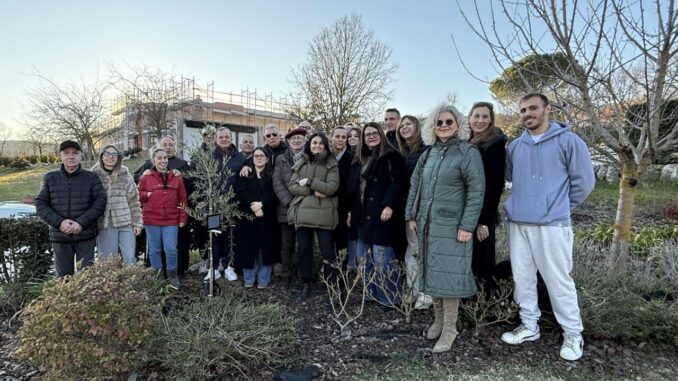 Commemorazione Don Pierino Gelmini: olivo piantato a Molino Silla