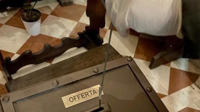 Furto offerte vicino spoglie di Carlo Acutis: denunciato 53enne