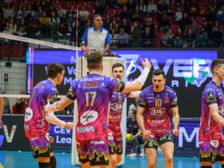Vittoria della Sir in quattro set con un muro decisivo