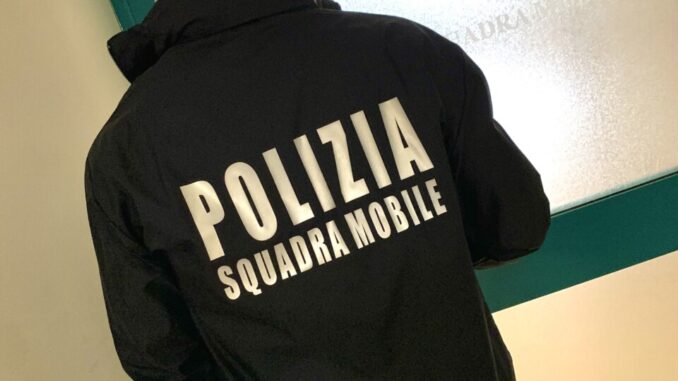 Arresto per droga: 19enne in manette con 85 grammi di cocaina