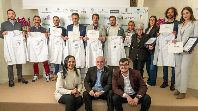 Otto vincitori, riconoscimenti speciali e nuove categorie introdotte