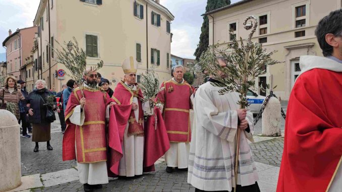 Terni, in Cattedrale celebrazione della Domenica delle Palme