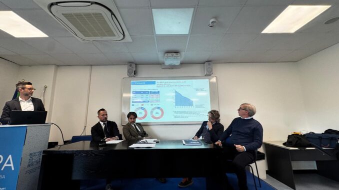 Riforma istruzione regionale per ridurre il divario lavoro-giovani