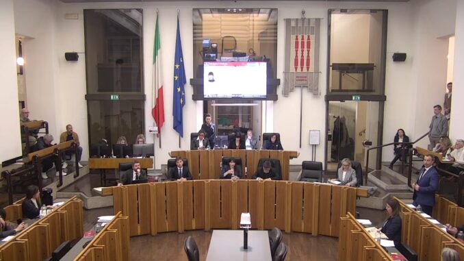 Umbria: Manovra Economica al Vaglio, Tensioni in Aula